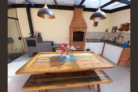 Casa de condomínio à venda com 384m², 4 quartos e 2 vagasÁrea Gourmet