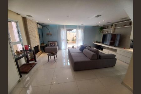 Casa de condomínio à venda com 384m², 4 quartos e 2 vagasSala