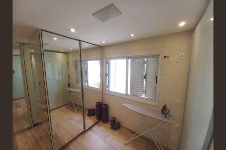 Quarto de casa de condomínio à venda com 4 quartos, 384m² em Parque dos Principes, São Paulo