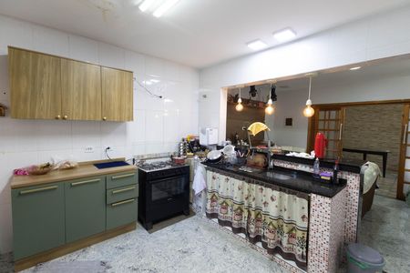 Casa à venda com 70m², 4 quartos e sem vaga Casa à venda com 70m², 4 quartos e sem vagaCozinha