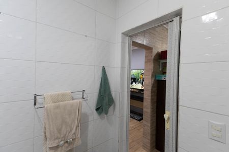 Casa à venda com 70m², 4 quartos e sem vaga Casa à venda com 70m², 4 quartos e sem vagaBanheiro da Suíte