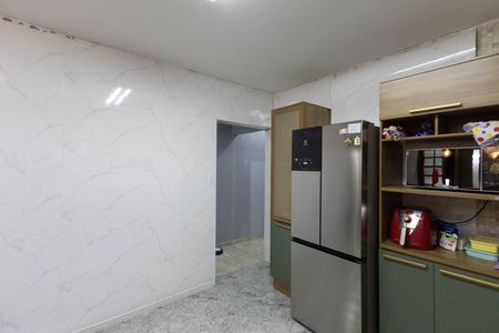 Cozinha  de casa à venda com 4 quartos, 70m² em Vila Gustavo, São Paulo