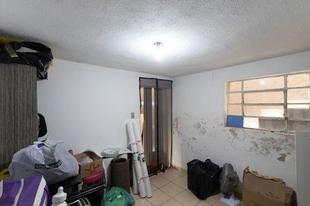 Casa à venda com 70m², 4 quartos e sem vaga Casa à venda com 70m², 4 quartos e sem vagaQuarto 4