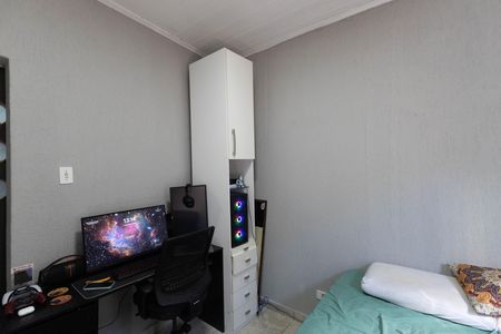 Casa à venda com 70m², 4 quartos e sem vaga Casa à venda com 70m², 4 quartos e sem vagaQuarto 1