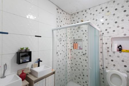 Casa à venda com 70m², 4 quartos e sem vaga Casa à venda com 70m², 4 quartos e sem vagaBanheiro da Suíte