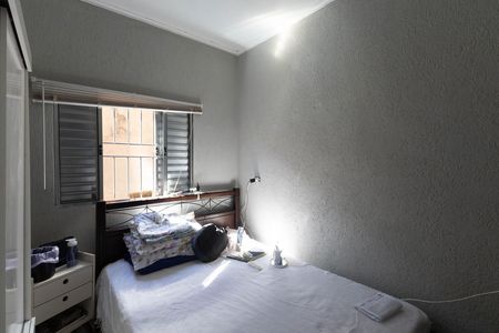 Casa à venda com 70m², 4 quartos e sem vaga Casa à venda com 70m², 4 quartos e sem vagaQuarto 3