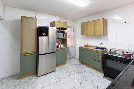 Cozinha  de casa à venda com 4 quartos, 70m² em Vila Gustavo, São Paulo