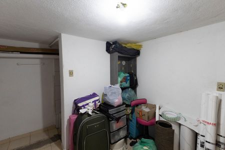 Casa à venda com 70m², 4 quartos e sem vaga Casa à venda com 70m², 4 quartos e sem vagaQuarto 4