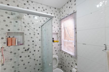 Casa à venda com 70m², 4 quartos e sem vaga Casa à venda com 70m², 4 quartos e sem vagaBanheiro da Suíte
