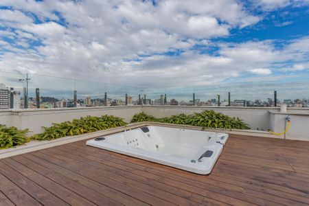 Apartamento à venda com 64m², 2 quartos e 1 vaga Apartamento à venda com 64m², 2 quartos e 1 vagaÁrea comum - Rooftop