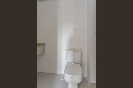Apartamento à venda com 64m², 2 quartos e 1 vaga Apartamento à venda com 64m², 2 quartos e 1 vagaBanheiro