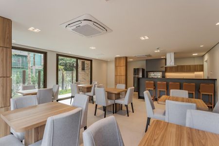 Apartamento à venda com 64m², 2 quartos e 1 vaga Apartamento à venda com 64m², 2 quartos e 1 vagaÁrea comum - Salão de festas