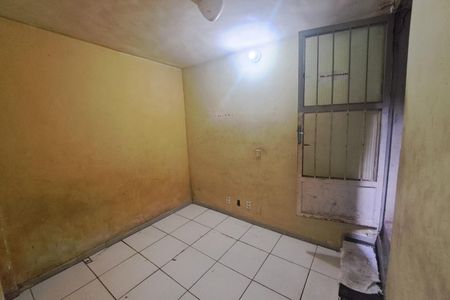Sala de kitnet/studio para alugar com 1 quarto, 35m² em Pitangueiras, Rio de Janeiro