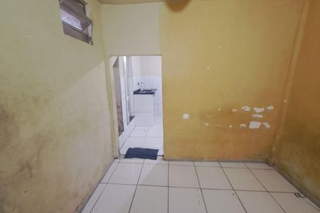 Sala de kitnet/studio para alugar com 1 quarto, 35m² em Pitangueiras, Rio de Janeiro