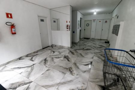 Apartamento para alugar com 46m², 2 quartos e 1 vagaHall de entrada