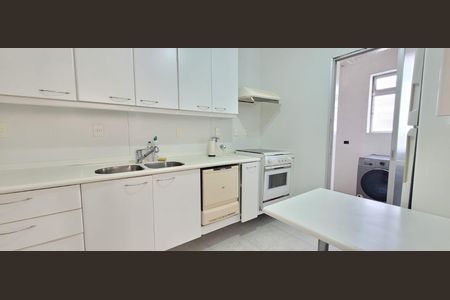 Apartamento à venda com 1600m², 3 quartos e 1 vaga