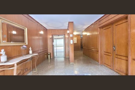 Apartamento à venda com 1600m², 3 quartos e 1 vaga