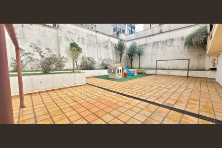 Apartamento à venda com 1600m², 3 quartos e 1 vaga