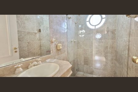 Apartamento à venda com 3 quartos, 1600m² em Cerqueira César, São Paulo