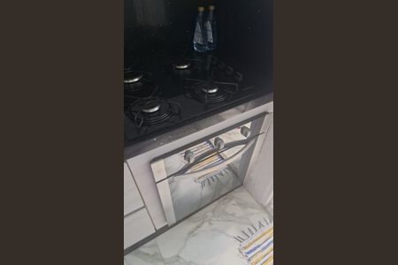 Apartamento à venda com 61m², 2 quartos e 1 vagaFoto 03
