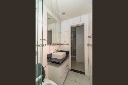 Banheiro da Suíte 3 de casa para alugar com 4 quartos, 200m² em Bangu, Rio de Janeiro