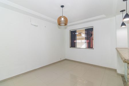 Casa para alugar com 200m², 4 quartos e 1 vagaSala