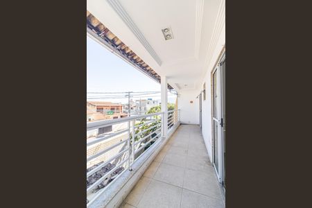 Casa para alugar com 200m², 4 quartos e 1 vagaVaranda das Suítes 1 e 2