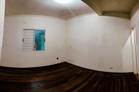 Casa para alugar com 350m², 4 quartos e 3 vagas