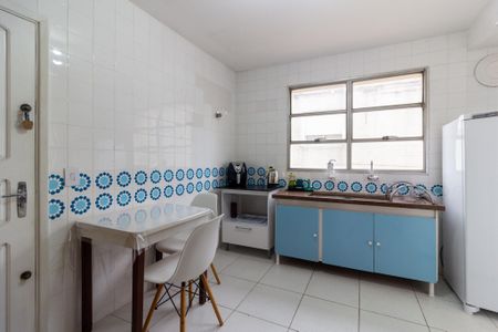 Apartamento para alugar com 93m², 2 quartos e 2 vagas Apartamento para alugar com 93m², 2 quartos e 2 vagasCozinha