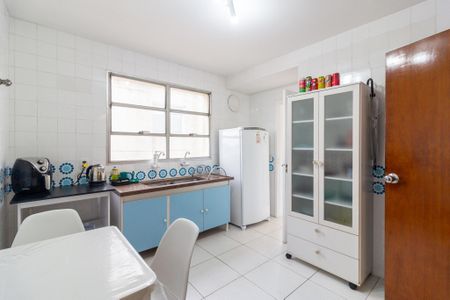 Apartamento para alugar com 93m², 2 quartos e 2 vagas Apartamento para alugar com 93m², 2 quartos e 2 vagasCozinha