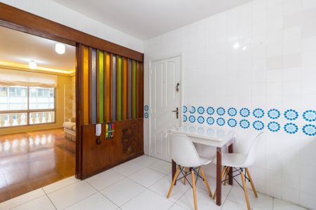 Apartamento para alugar com 93m², 2 quartos e 2 vagas Apartamento para alugar com 93m², 2 quartos e 2 vagasCozinha
