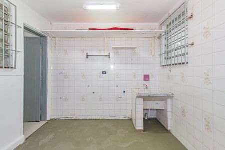 Casa para alugar com 250m², 1 quarto e 4 vagas Casa para alugar com 250m², 1 quarto e 4 vagasÁrea de ServiçoÁrea de Serviço