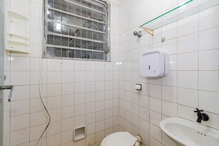 Casa para alugar com 250m², 1 quarto e 4 vagas Casa para alugar com 250m², 1 quarto e 4 vagasBanheiro 3