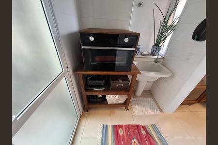Apartamento para alugar com 120m², 3 quartos e 2 vagasÁrea de serviço 