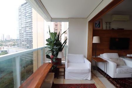 Apartamento para alugar com 120m², 3 quartos e 2 vagasSala