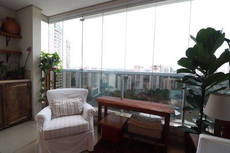 Apartamento para alugar com 120m², 3 quartos e 2 vagasSala