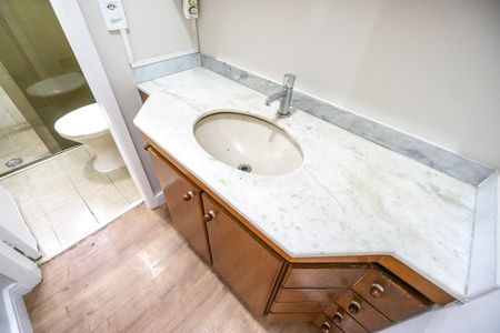 Apartamento para alugar com 49m², 2 quartos e 1 vagaPia