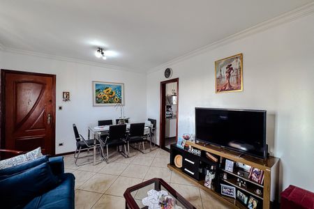 Apartamento à venda com 70m², 2 quartos e 2 vagasSala