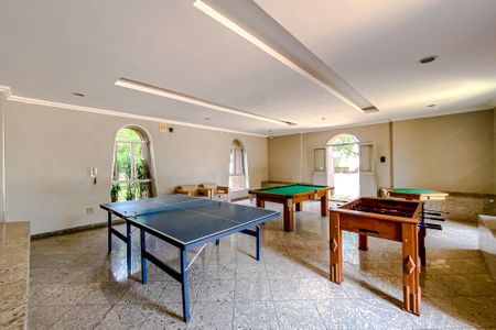 Apartamento à venda com 70m², 2 quartos e 2 vagasSala de Jogos