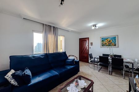 Apartamento à venda com 70m², 2 quartos e 2 vagasSala