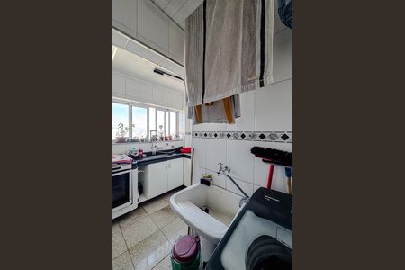 Apartamento à venda com 70m², 2 quartos e 2 vagasÁrea de Serviço