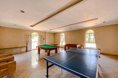 Apartamento à venda com 70m², 2 quartos e 2 vagasSala de Jogos