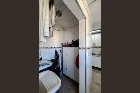 Apartamento à venda com 70m², 2 quartos e 2 vagasÁrea de Serviço