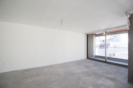 Sala de apartamento à venda com 2 quartos, 137m² em Itaim Bibi, São Paulo