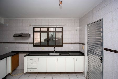 Casa para alugar com 170m², 3 quartos e 2 vagasCozinha