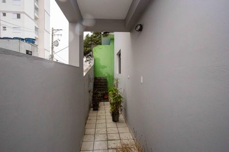 Casa para alugar com 170m², 3 quartos e 2 vagasCorredor