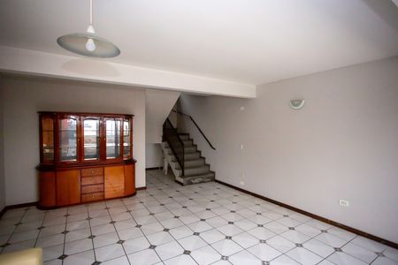 Casa para alugar com 170m², 3 quartos e 2 vagasSala de TV
