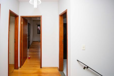 Casa para alugar com 170m², 3 quartos e 2 vagasHall