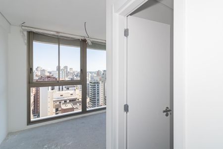 Apartamento à venda com 209m², 3 quartos e 3 vagas Apartamento à venda com 209m², 3 quartos e 3 vagasQuarto Suíte 2