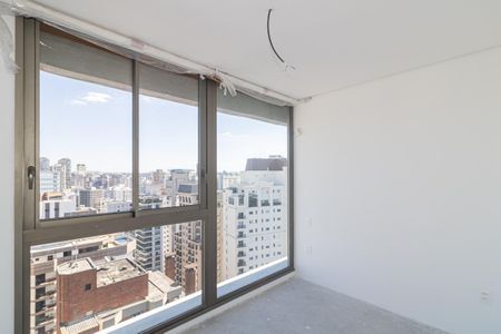 Apartamento à venda com 209m², 3 quartos e 3 vagas Apartamento à venda com 209m², 3 quartos e 3 vagasQuarto Suíte 2
